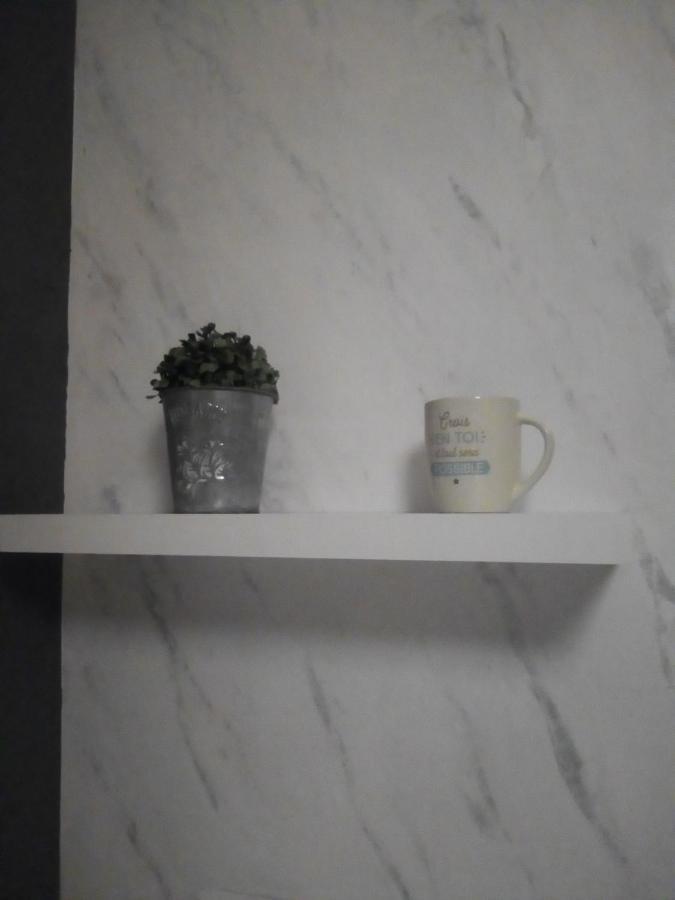 Le Mas Des Dames Appartement アヴィニョン エクステリア 写真